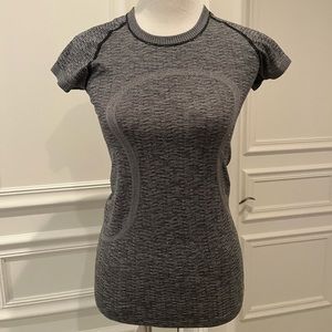 Swiftly Tech Short Sleeve Shirt 2.0
Race Length